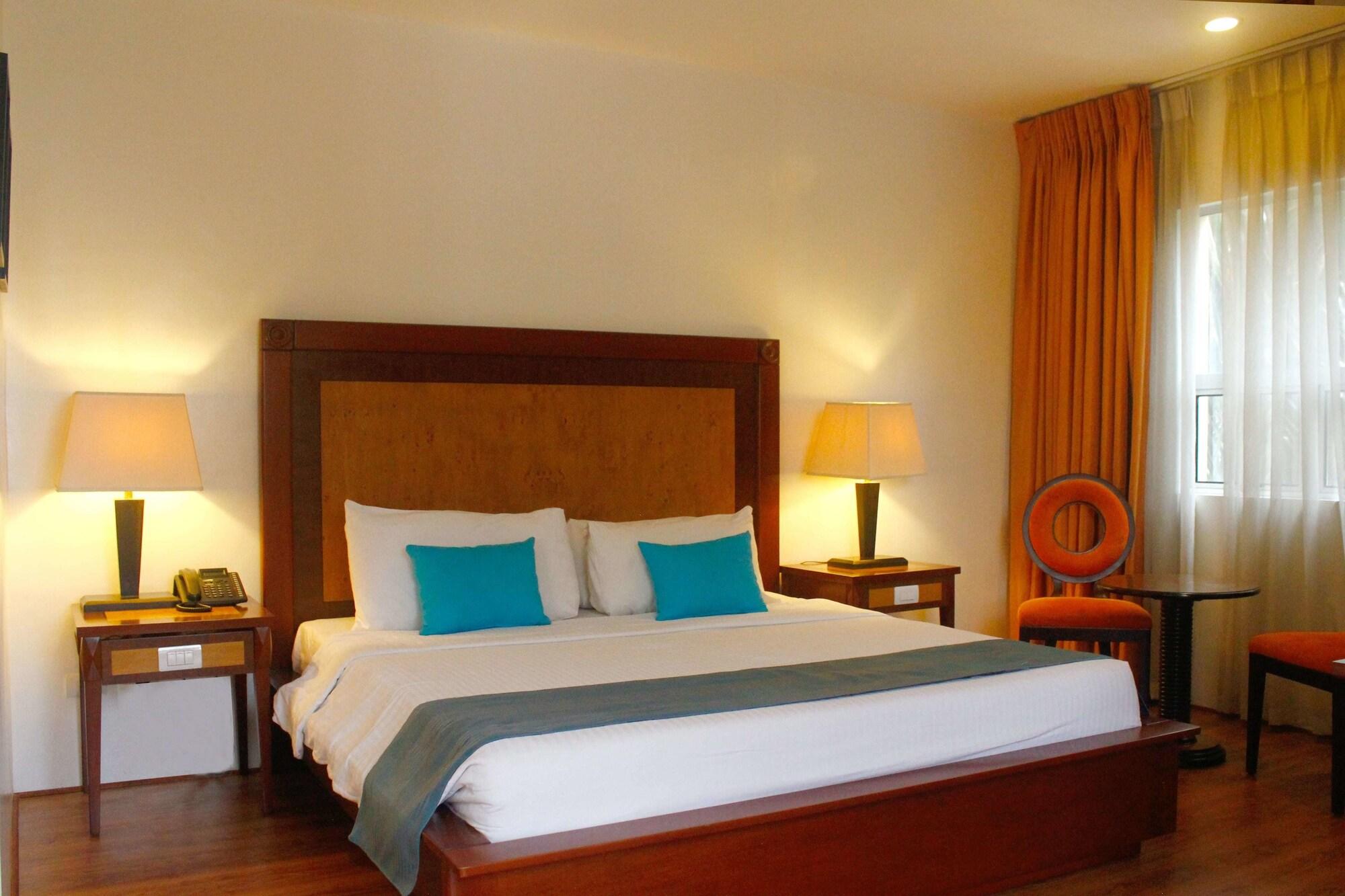 Citi Park Hotel Cebu Powered By Cocotel Exteriör bild