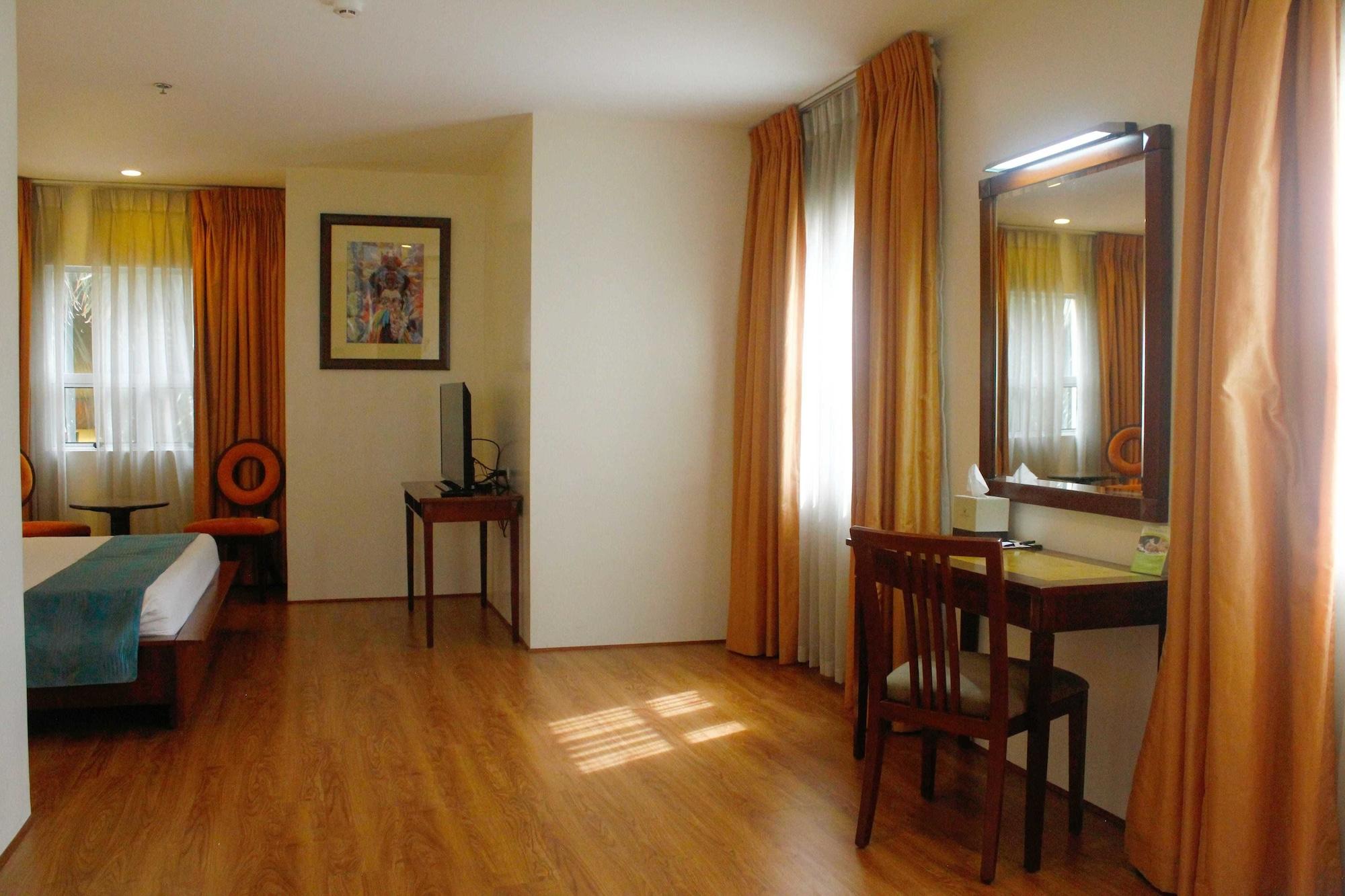 Citi Park Hotel Cebu Powered By Cocotel Exteriör bild