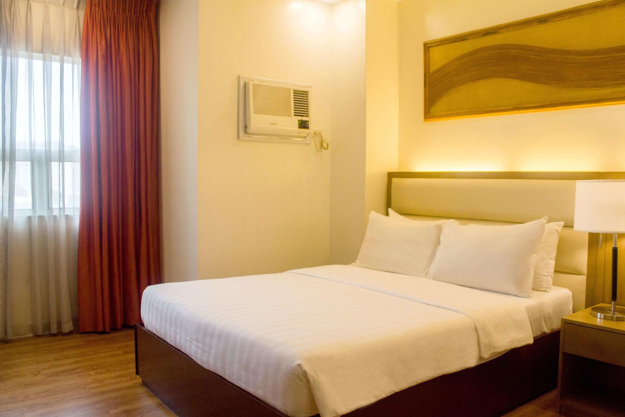 Citi Park Hotel Cebu Powered By Cocotel Exteriör bild